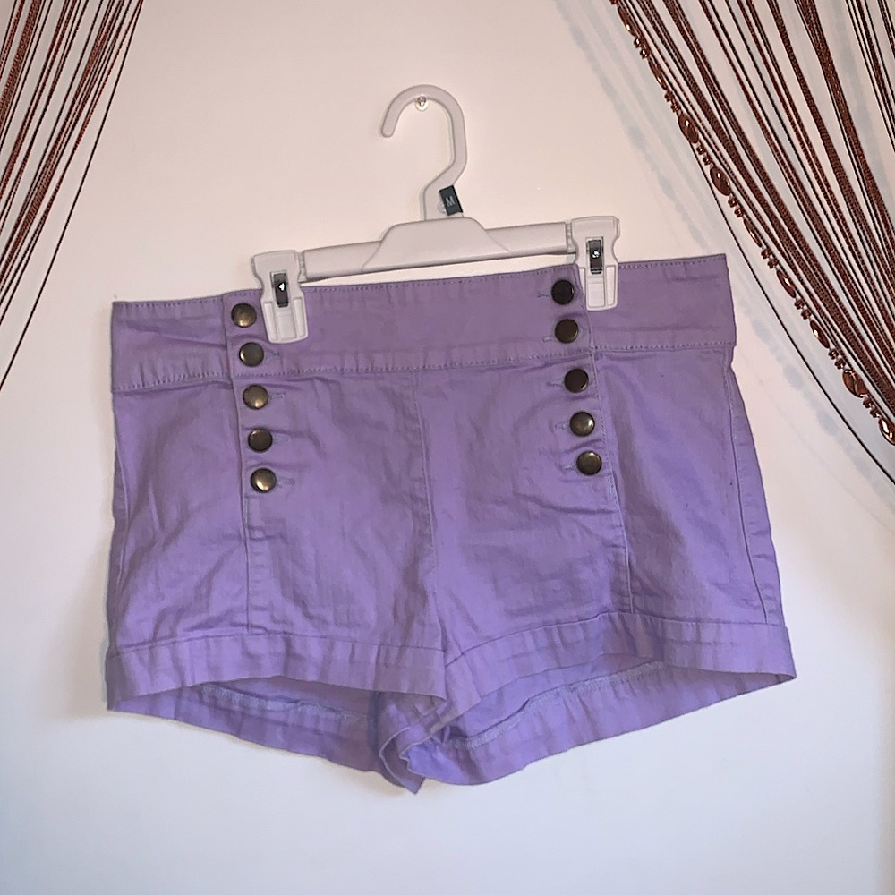 💜Lilac High-waisted Button-up Shorts💜